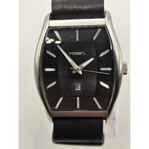 Fossil FS4444 Men's Tonneau Watch New NATO Black Leather Band. 35mm. New Battery